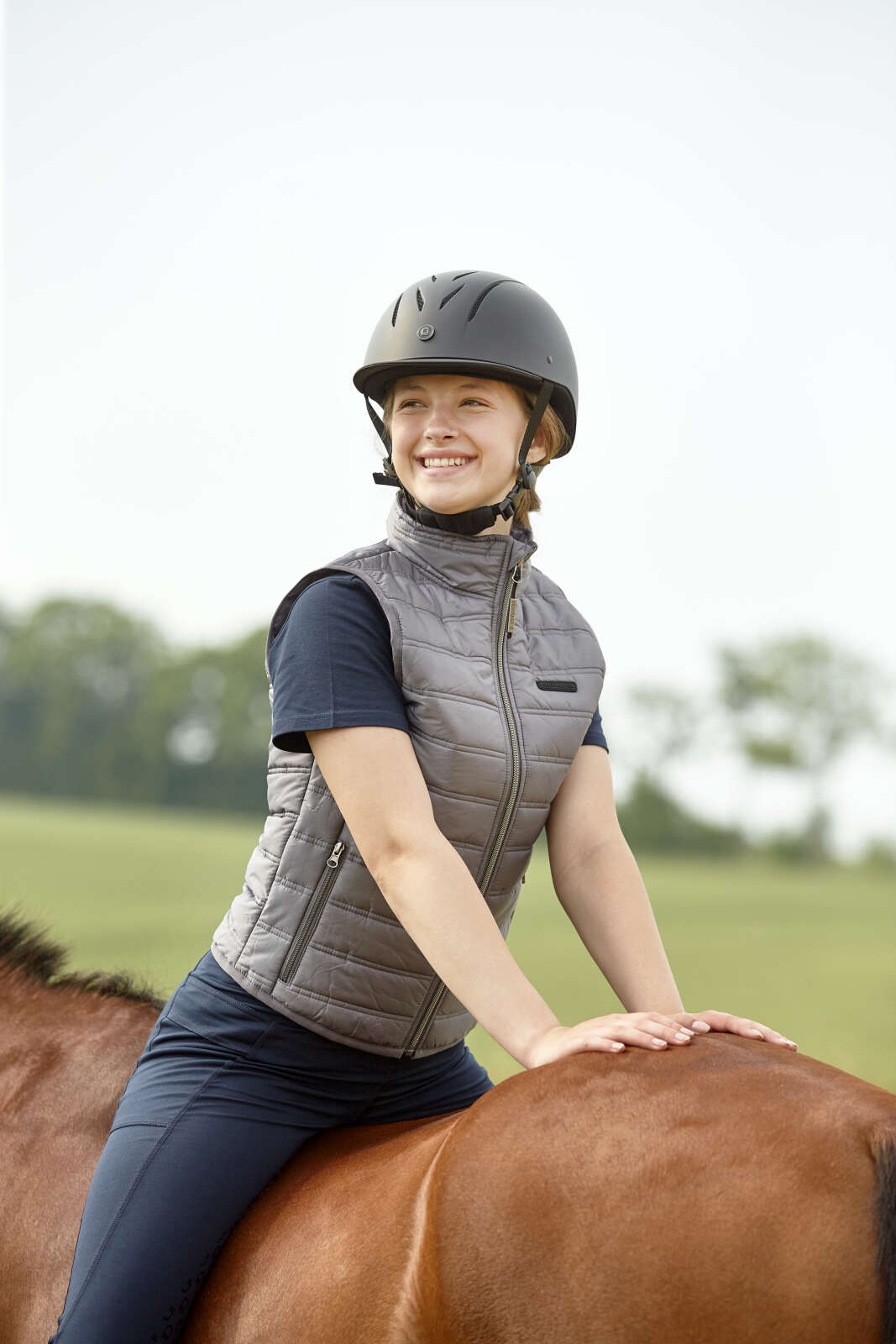 Equipage Henderson hjelm