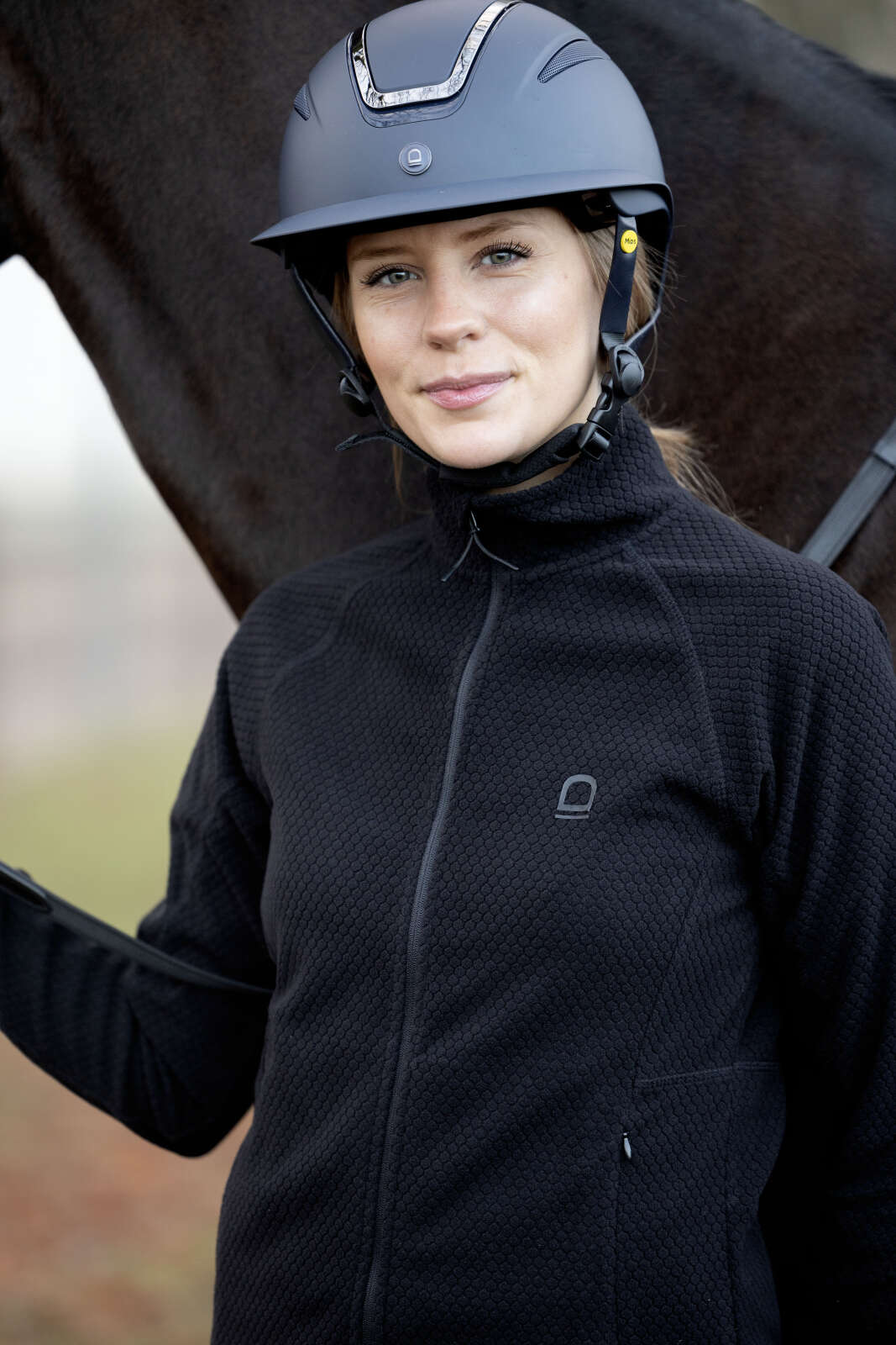 Equipage Mips Guardian riding helmet Matt Plain