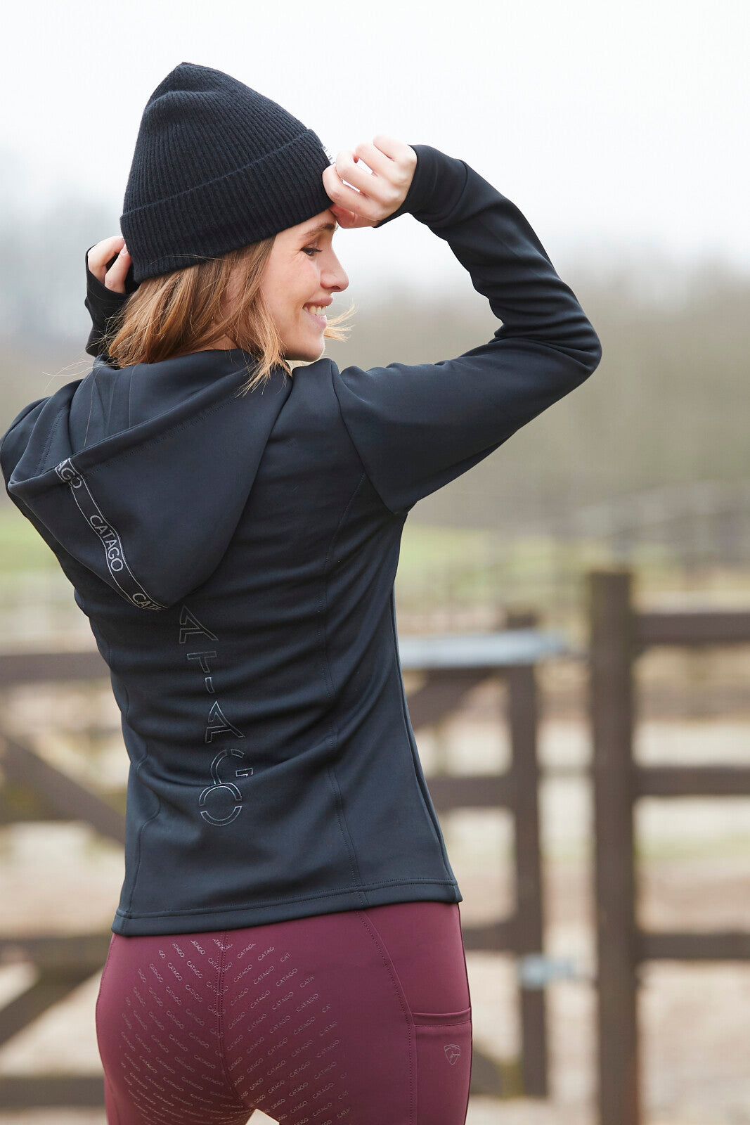 CATAGO Ariana zip hoodie