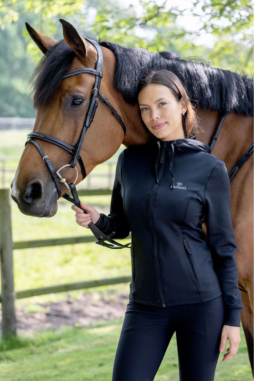 Catago Ariana hoodie med glidelås
