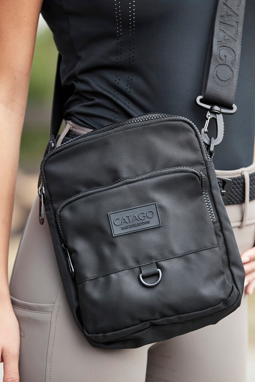 CATAGO Crossbody bag