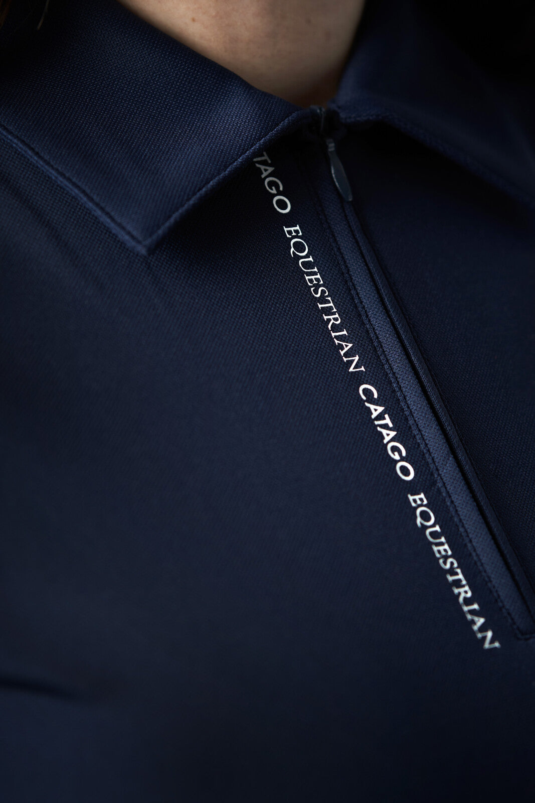 CATAGO Nash zip polo kortærmet ridebluse