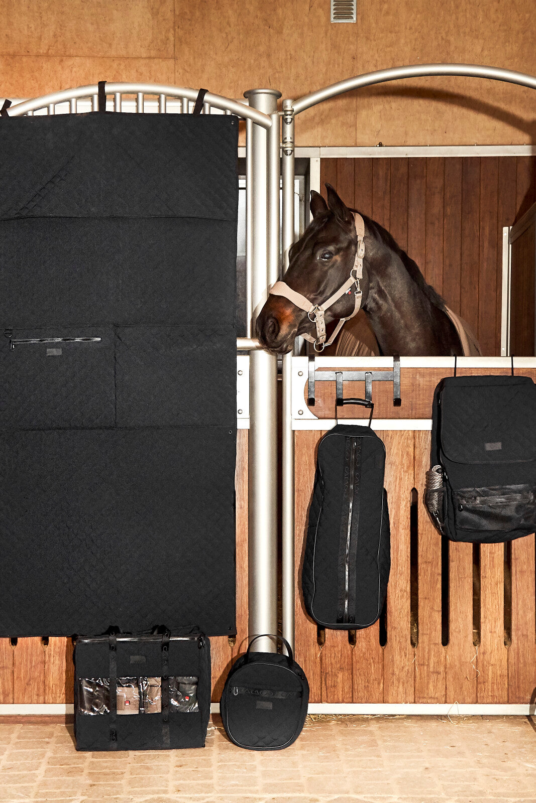 CATAGO Bridle bag quilted