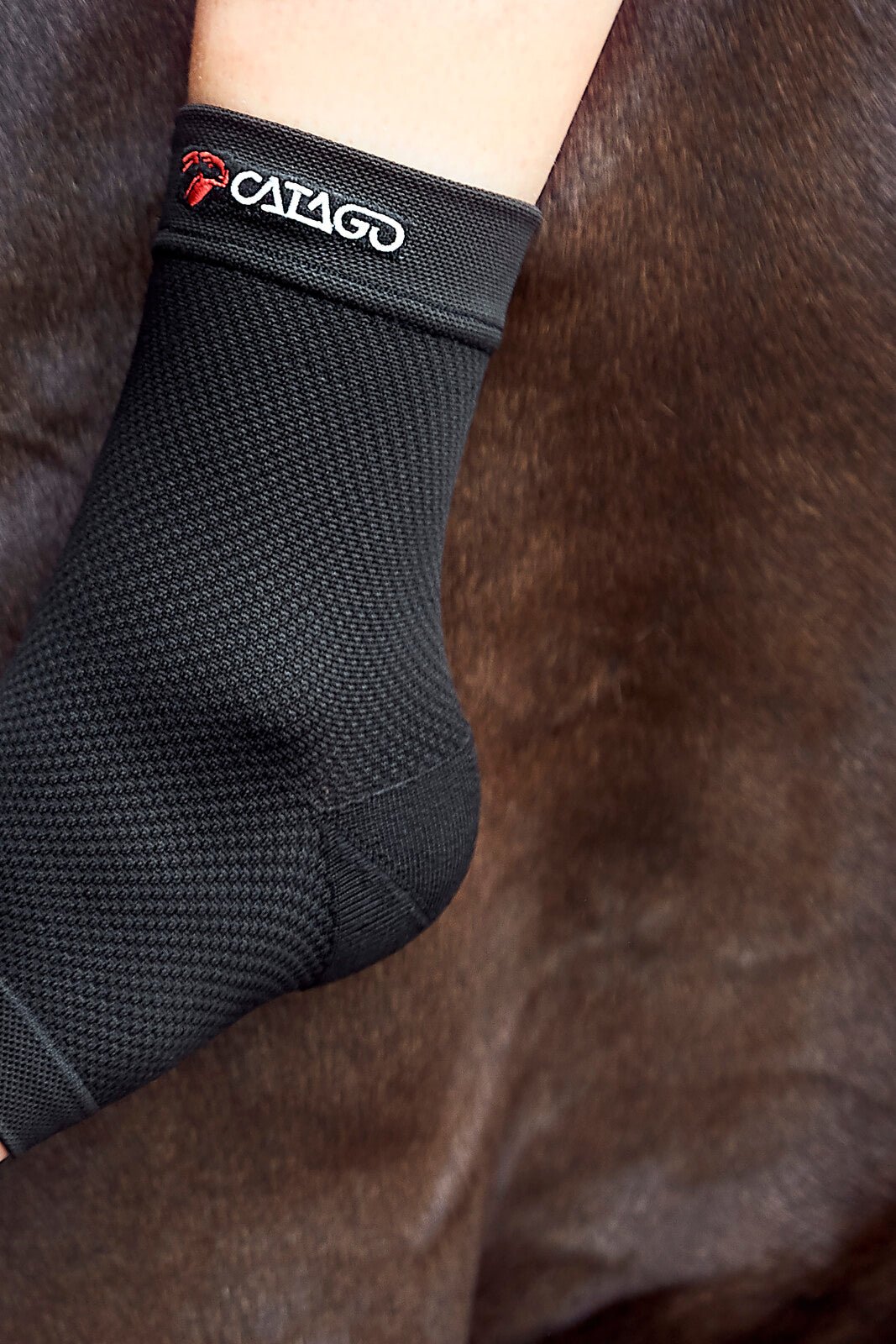 CATAGO FIR - Tech Ankle brace - Unamari