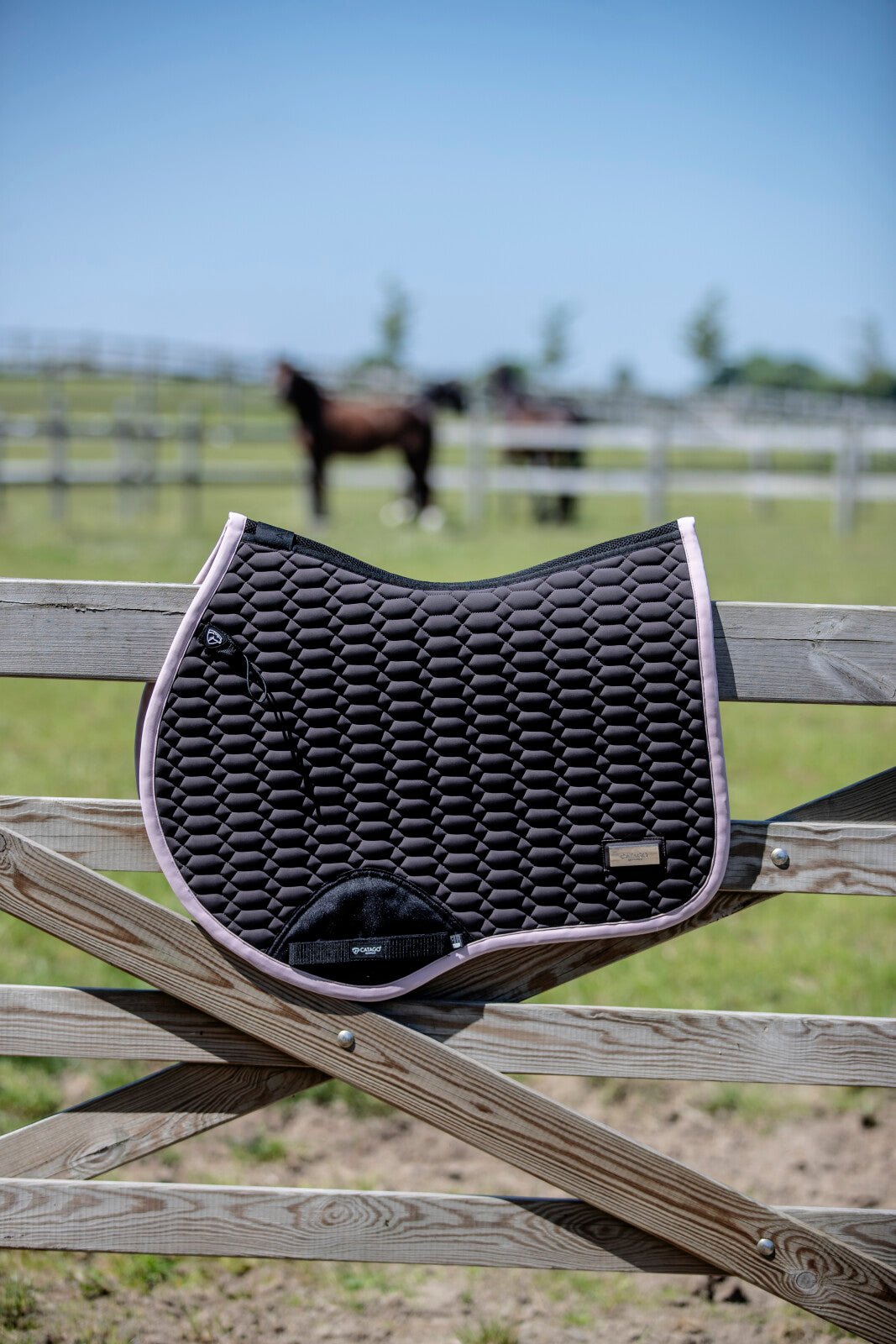 CATAGO FIR - Tech Grand Saddle pad - Unamari