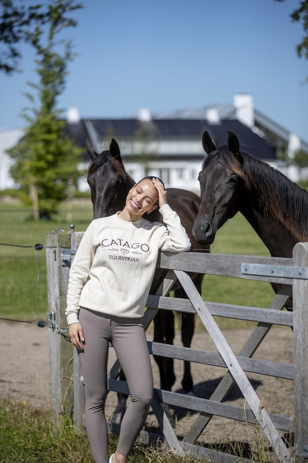 CATAGO Tinley long sleeve sweatshirt - Unamari