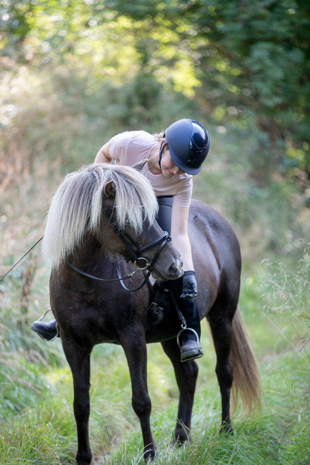 One K MIPS Defender riding helmet - glossy top, swarovski pipe