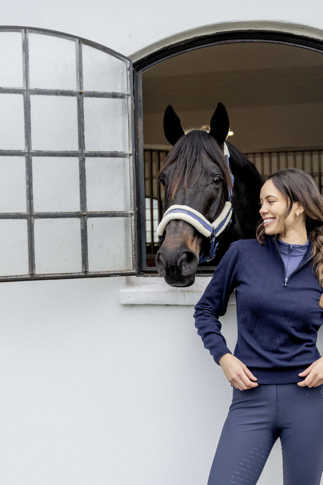 CATAGO Victoria strikket ridegenser med glidelås