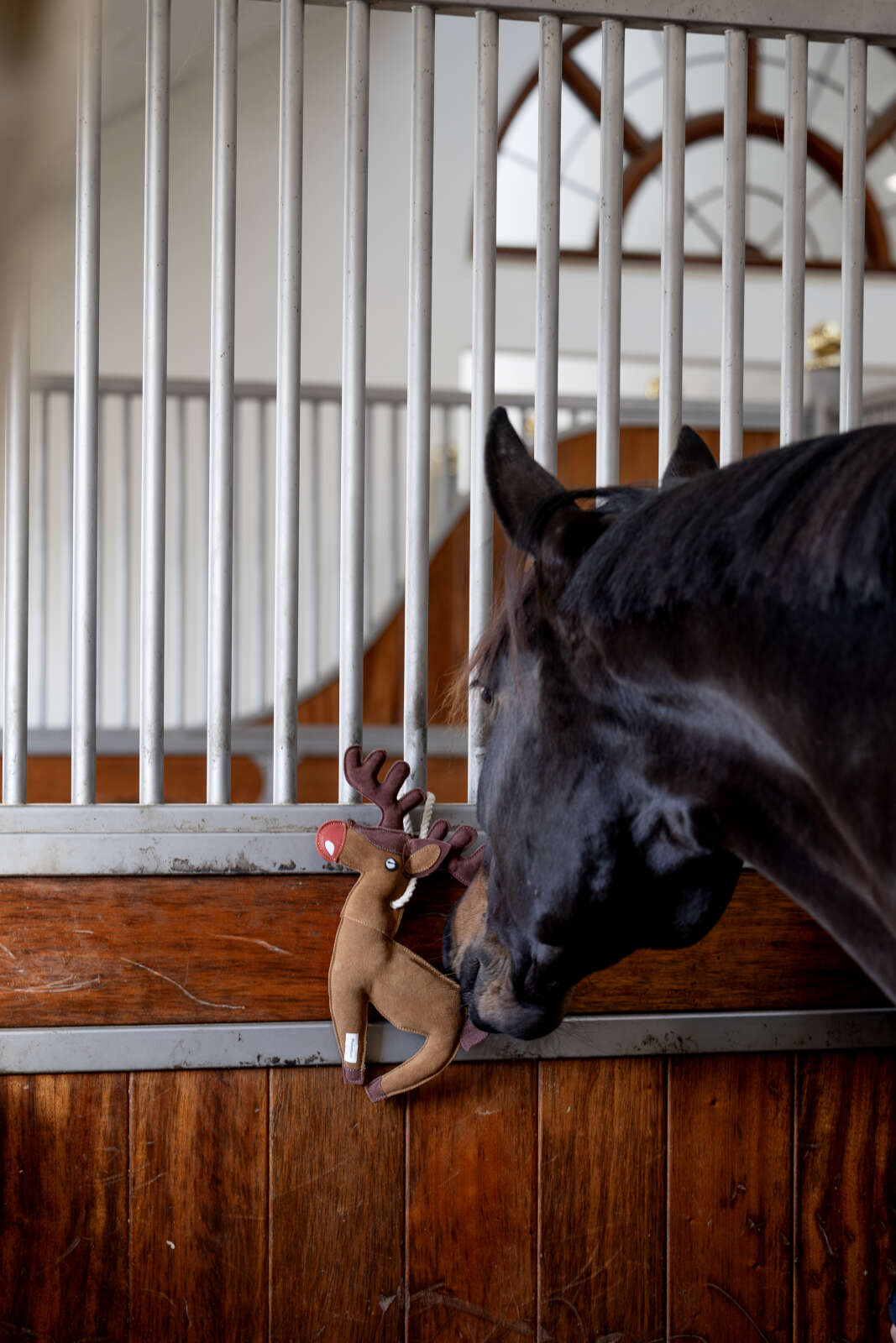 HorseGuard Reindeer Stable toy