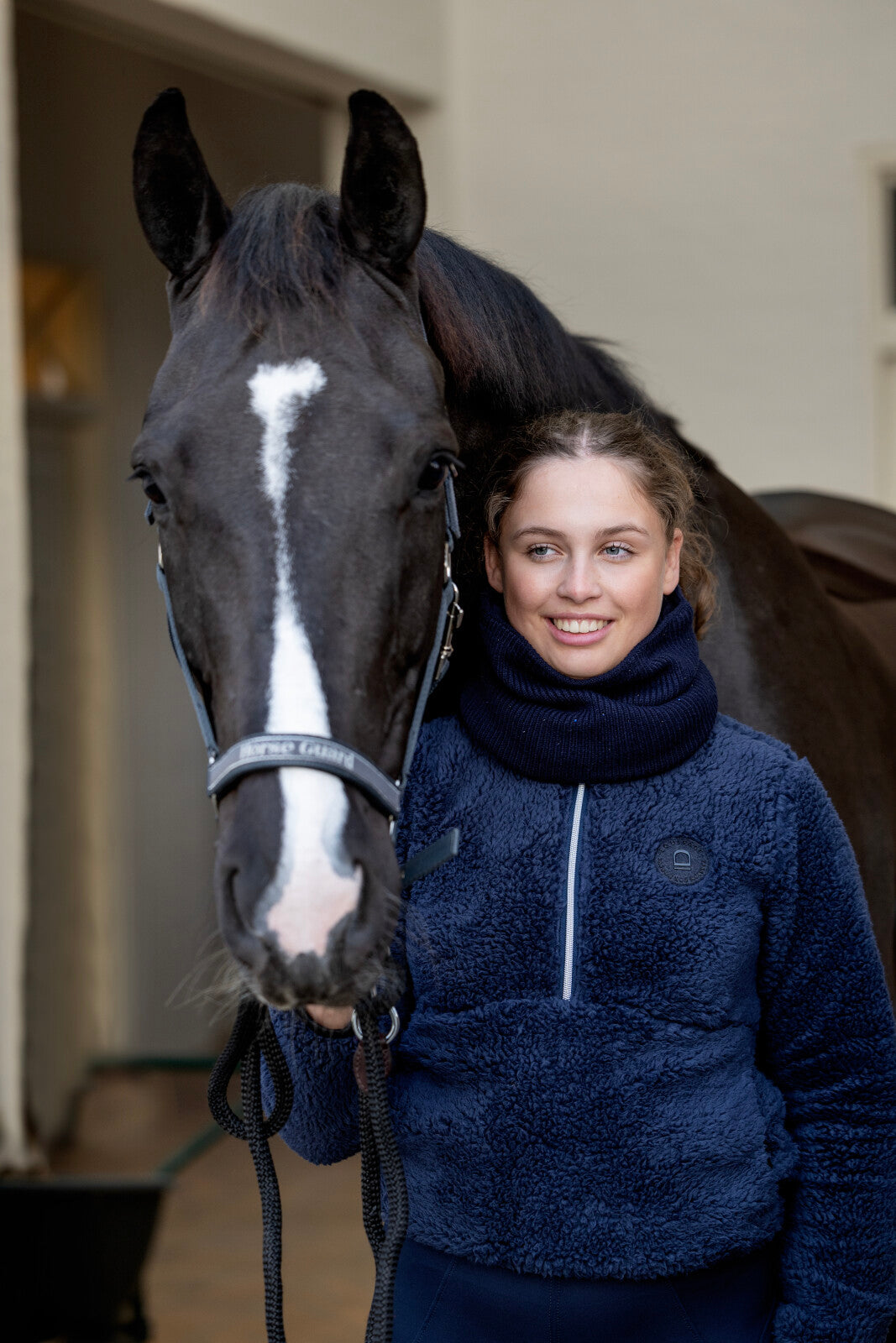 Equipage Vainy Strick-Schlauchschal mit Glitzersteinen
