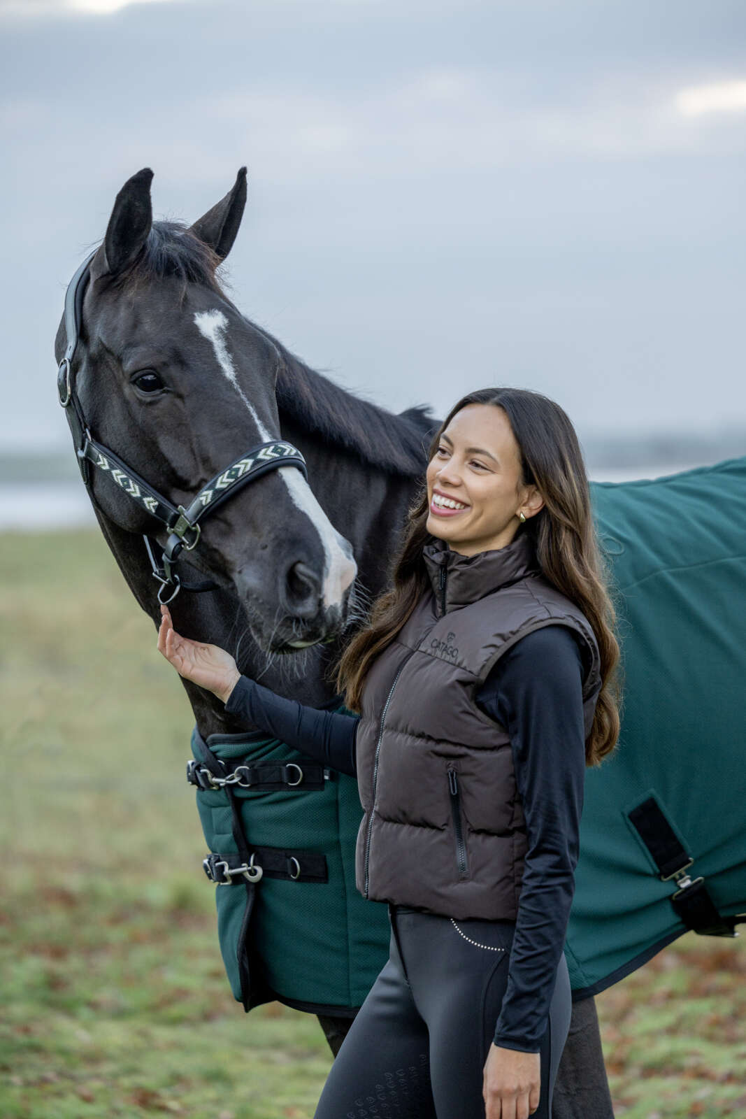CATAGO Vally kort vattert ridevest