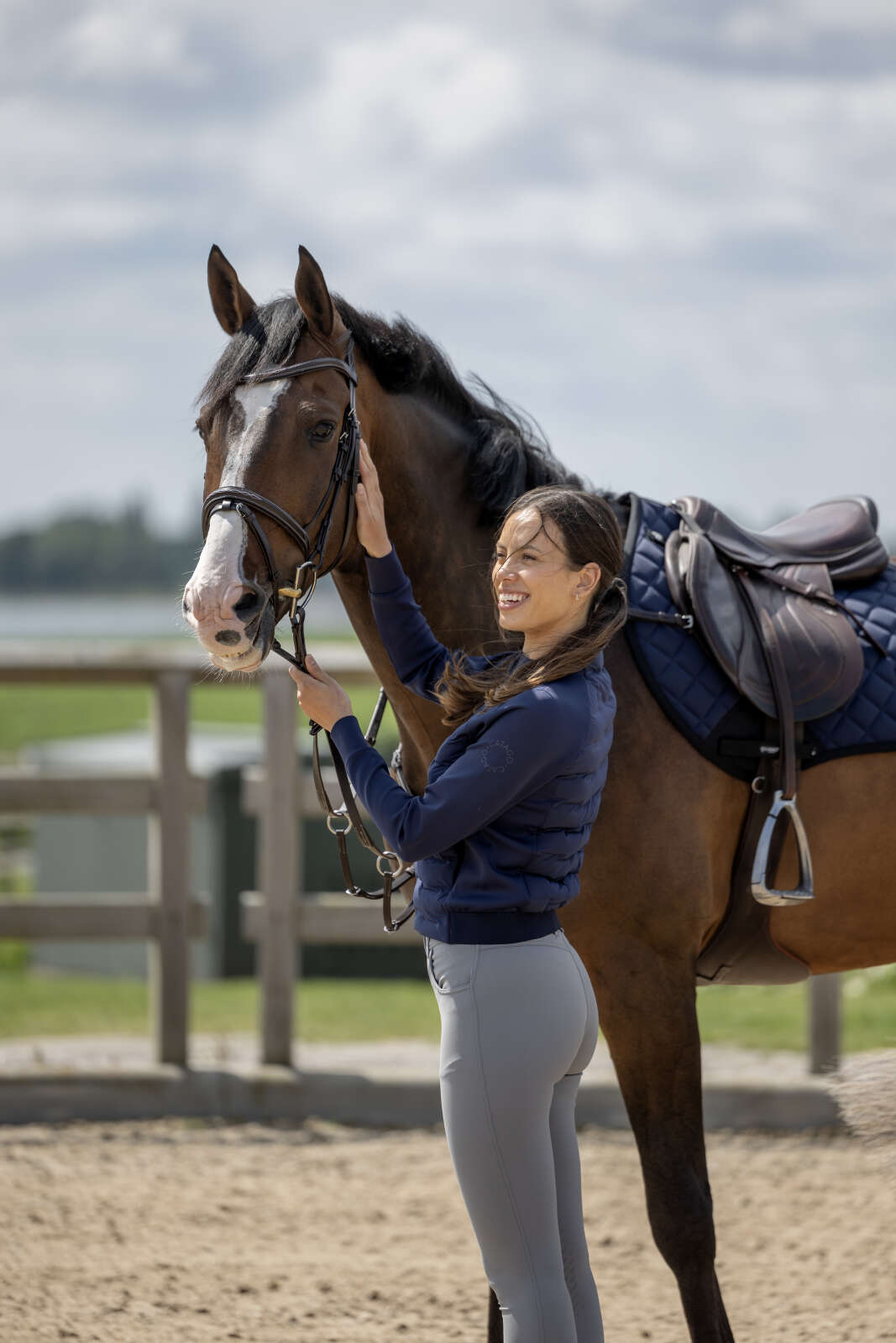 Catago Rachel-ridebukser med knægrip