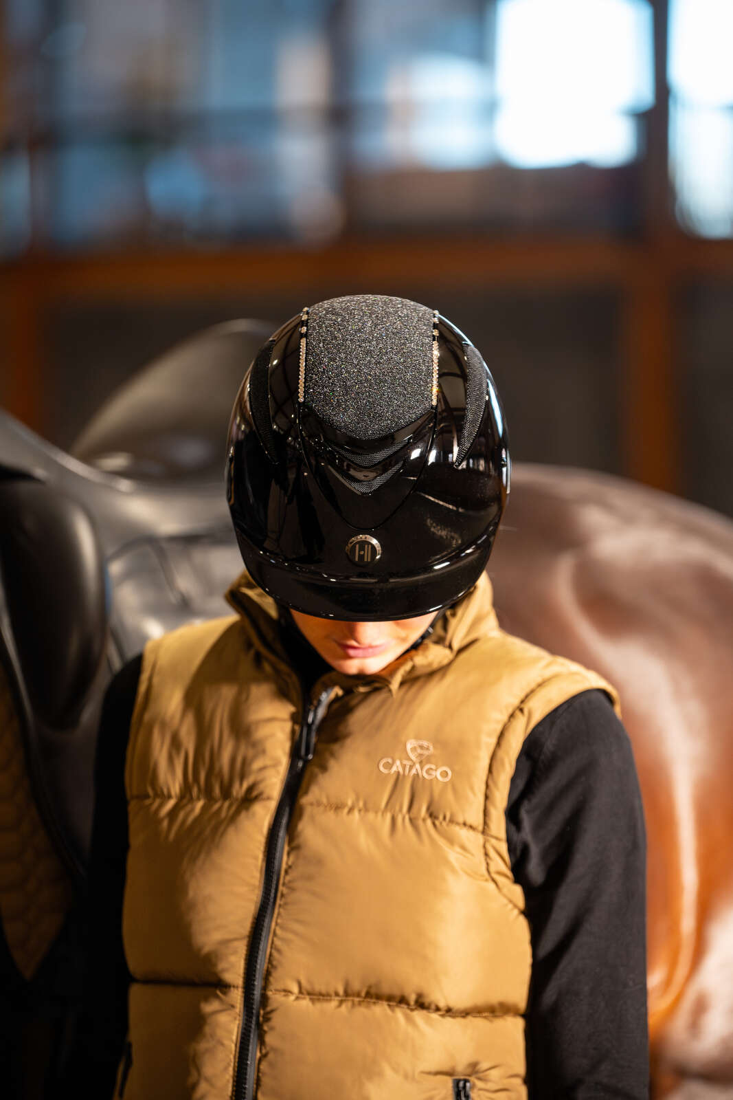 One K Defender Pro ridhjälm - glittrig topp, swarowski pipe