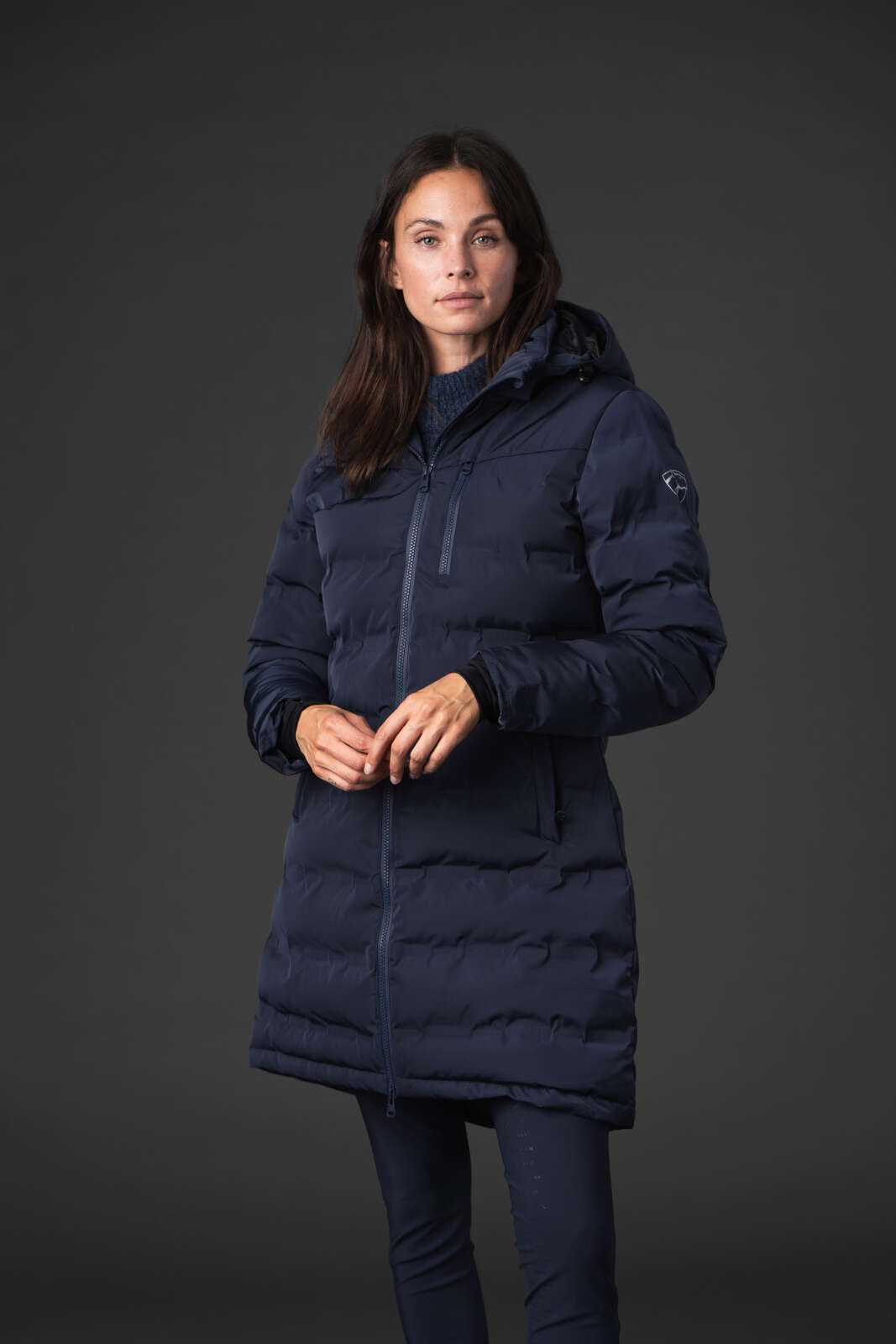 CATAGO Vita lång vadderad ridjacka