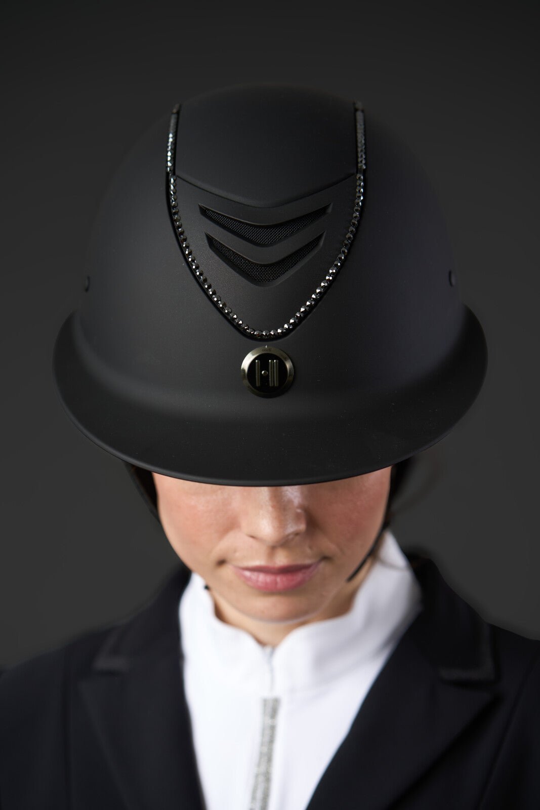 One K Avancé Lux riding helmet - Matt top, Black swarowski pipe - Unamari