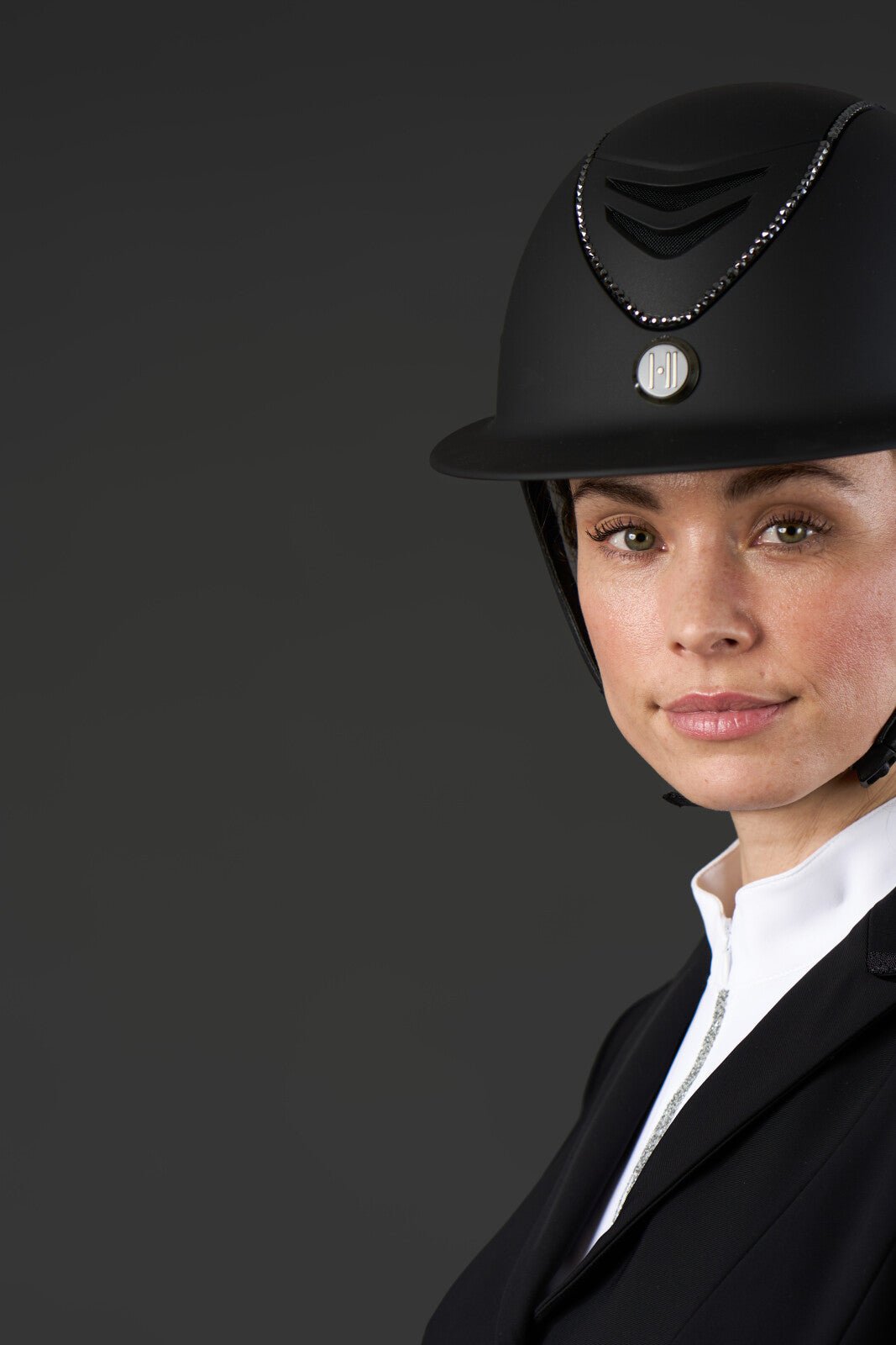 One K Avancé Lux riding helmet - Matt top, Black swarowski pipe - Unamari