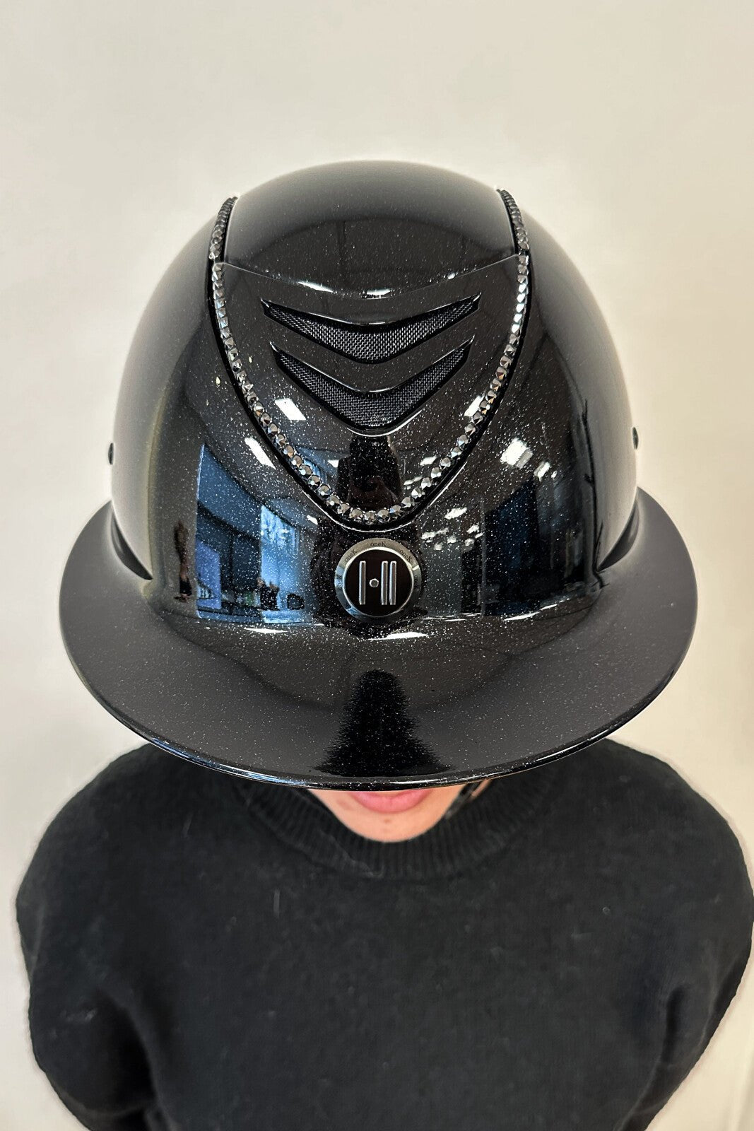 One K Avancé Lux riding helmet - Shimmer effect, black swarowski pipe - Unamari