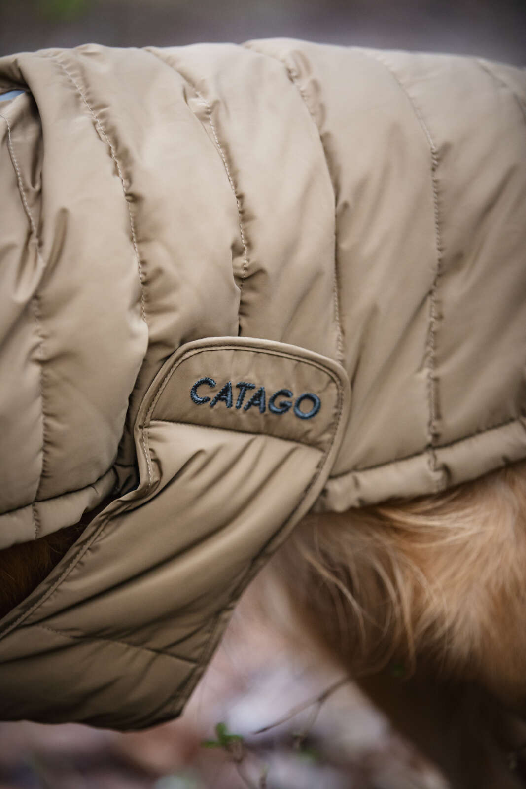 CATAGO FIR-Tech puffer dog rug