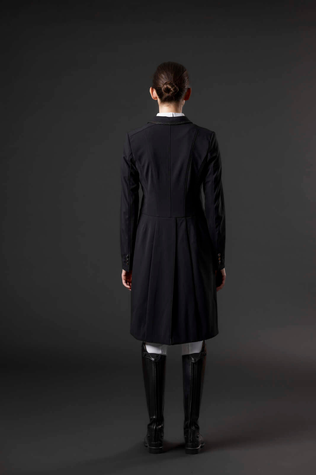 Catago Neat dressurfrakk for damer