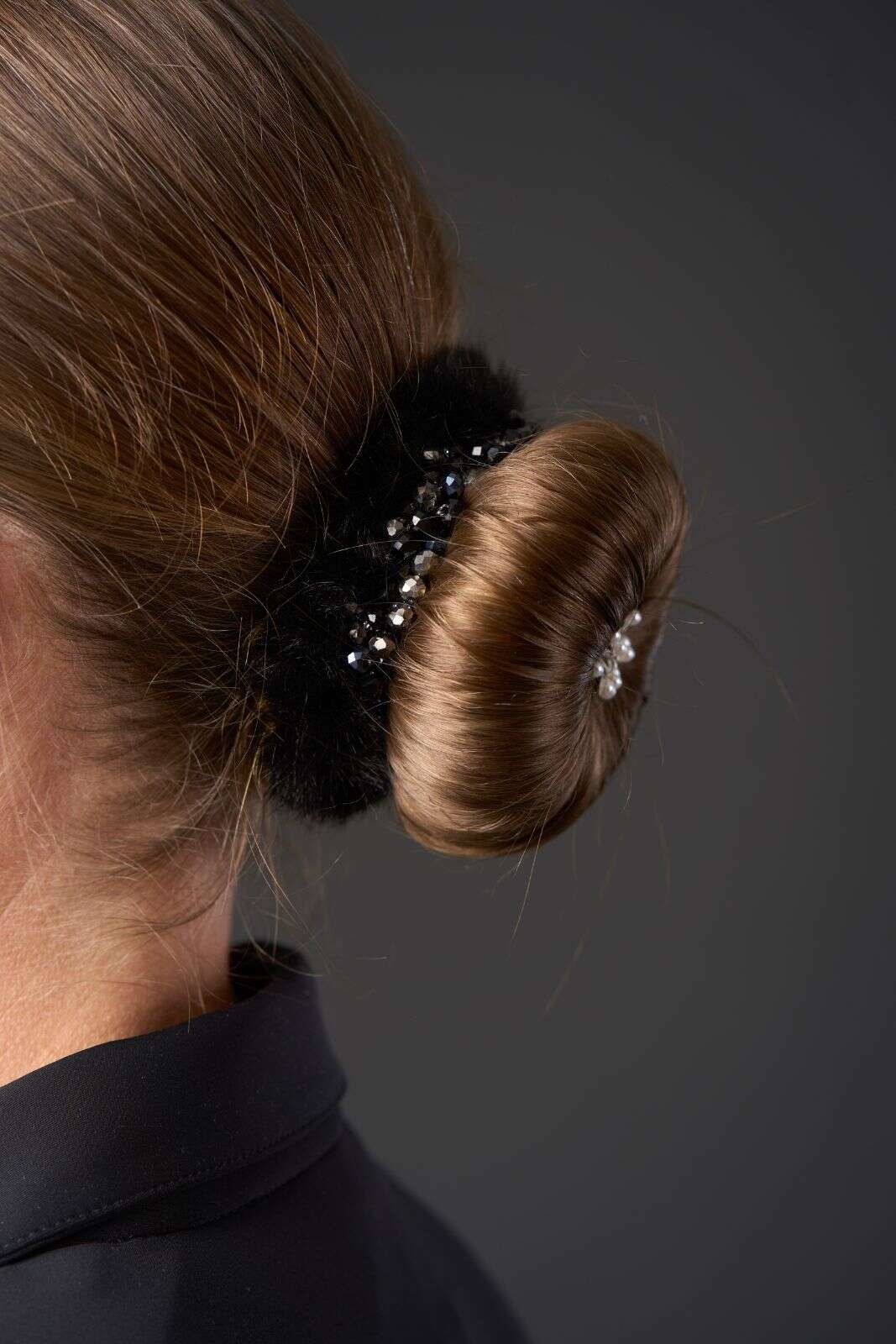 Equipage competition hair set