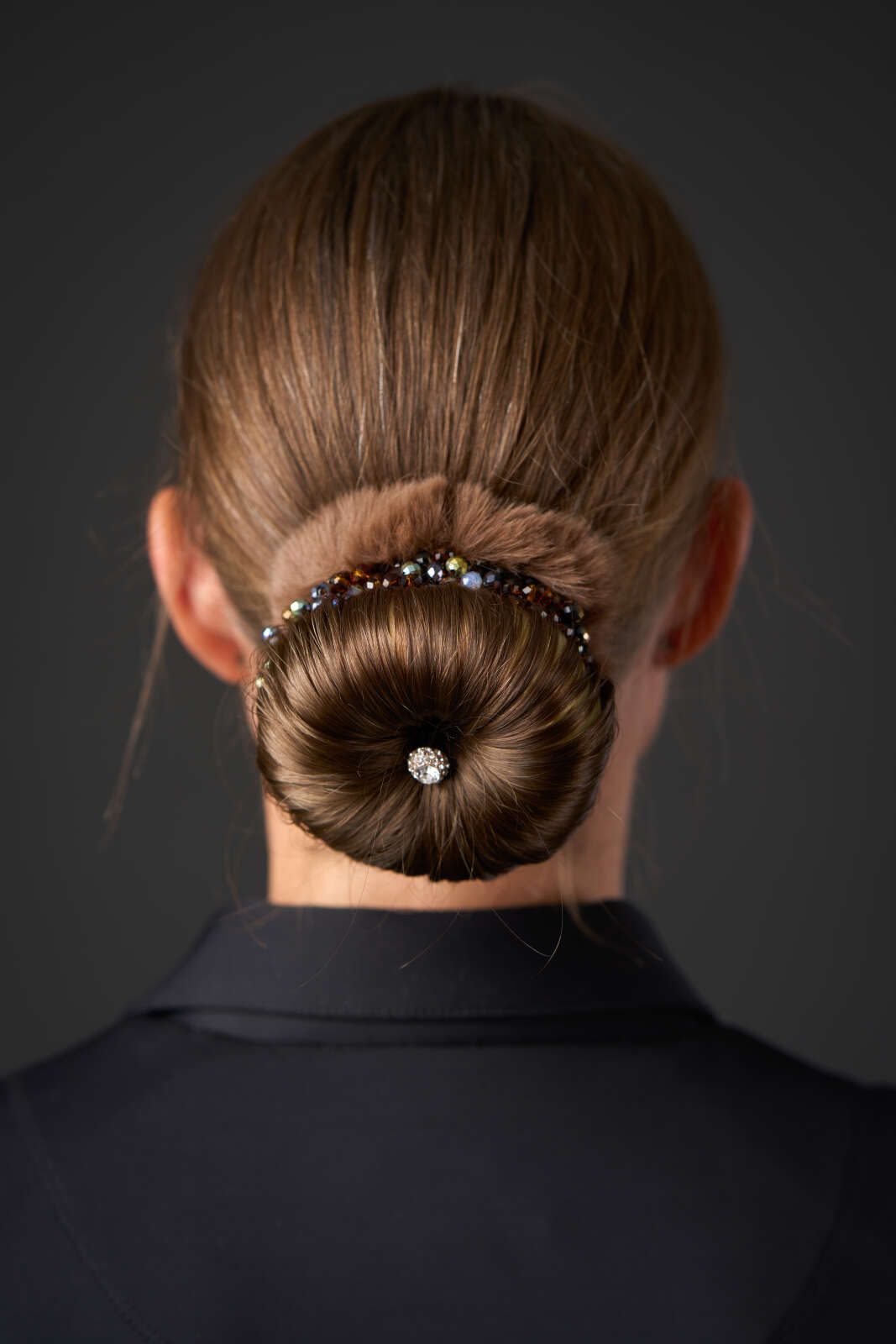 Equipage competition hair set