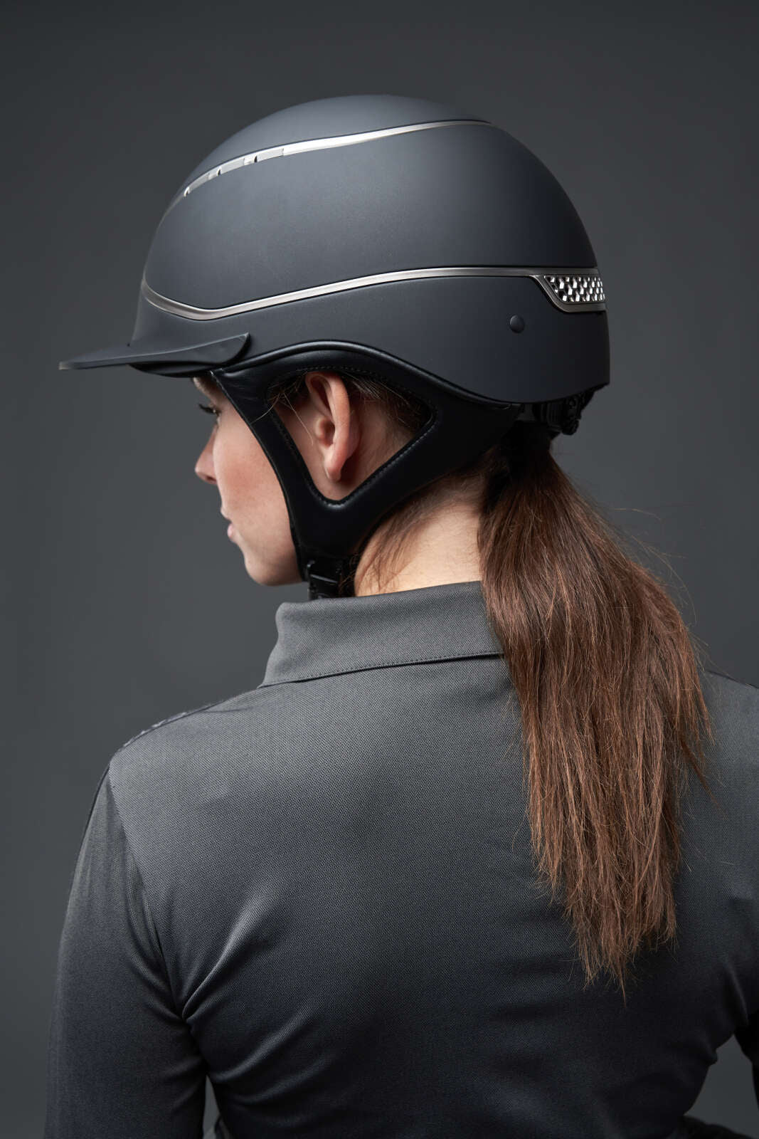 One K Xtreme ridehjelm - Chrome details