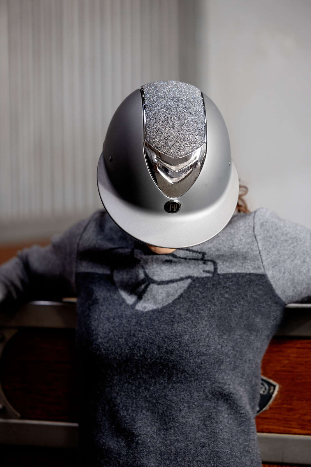 One K Avancé-ridehjelm - Glitter silver