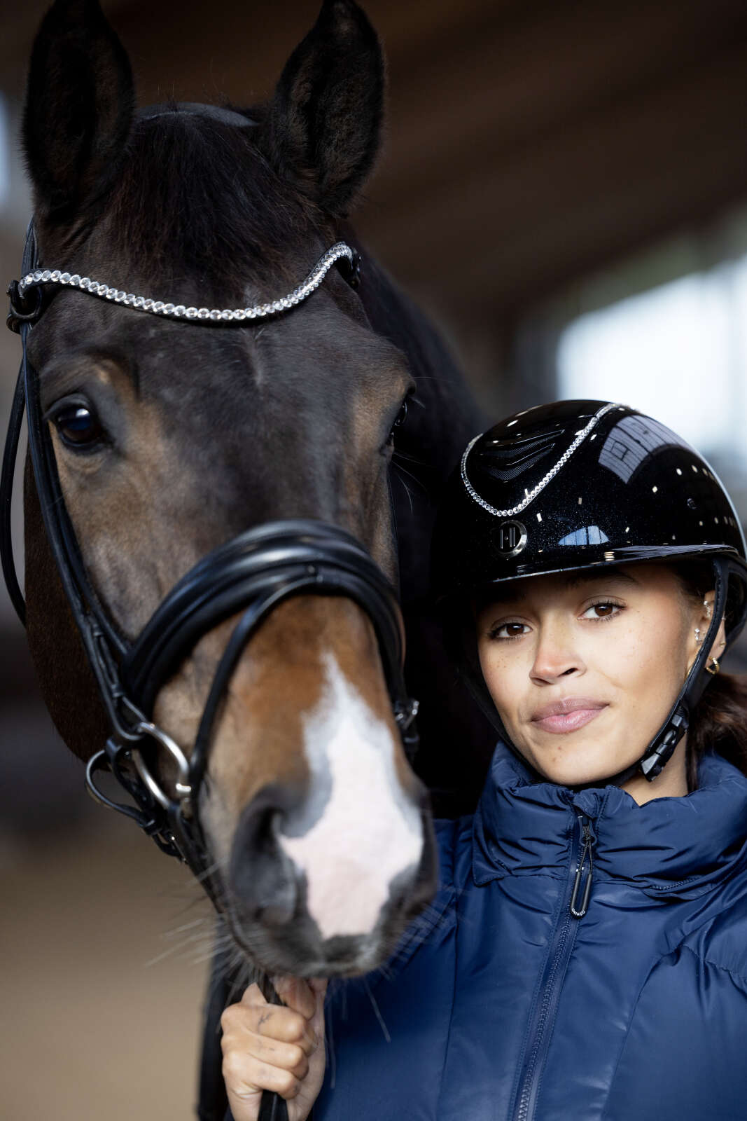One K MIPS Avancé Lux riding helmet - shimmer, swarovski pipe