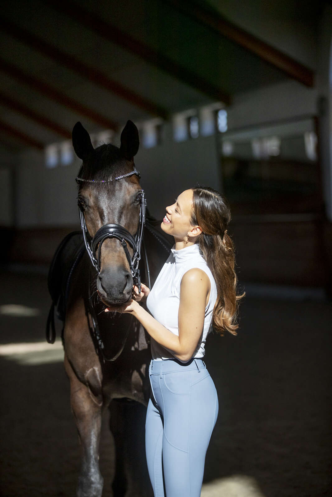 CATAGO Teodora-stævnebluse uden ærmer