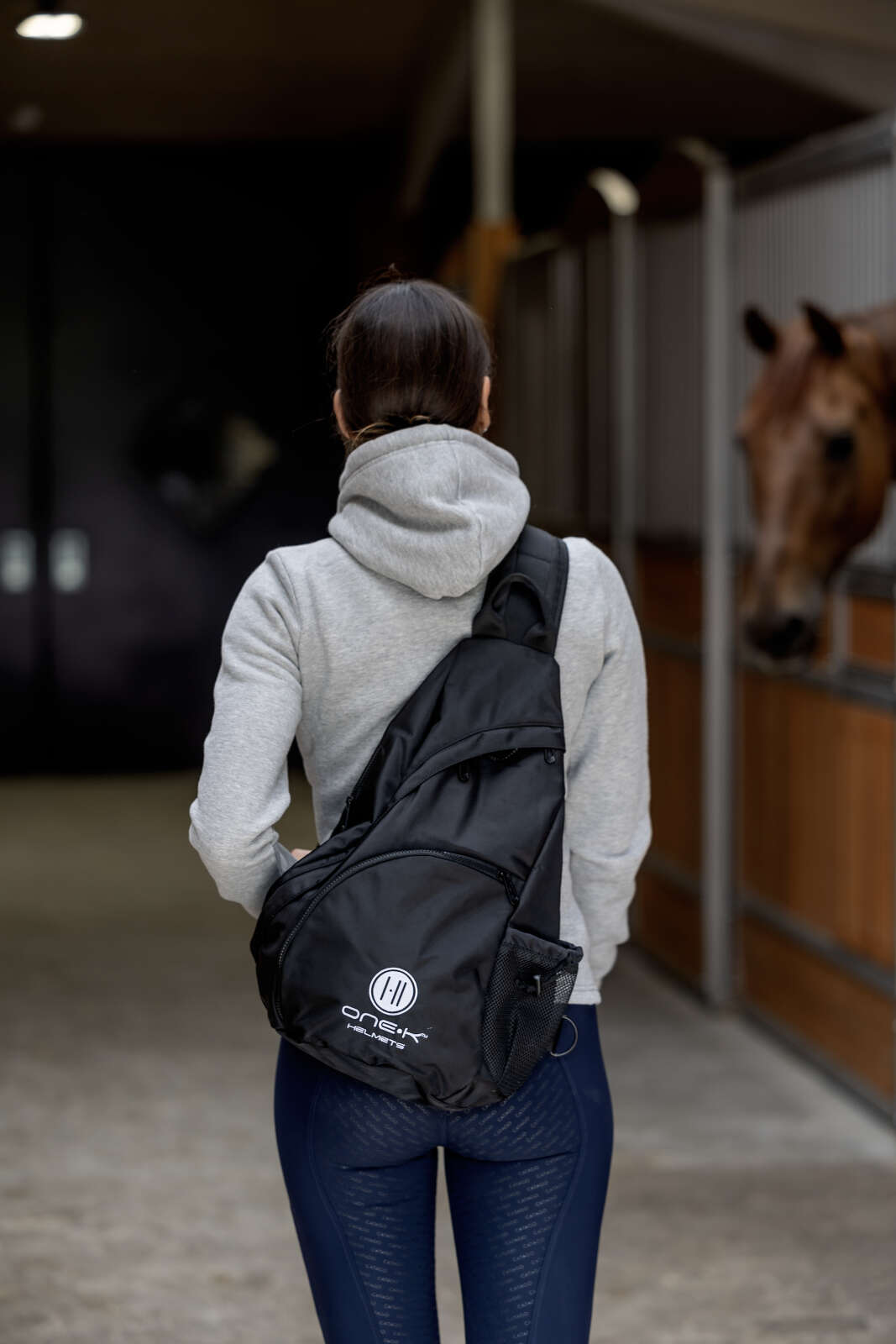 One K Helmtasche mit Schultergurt