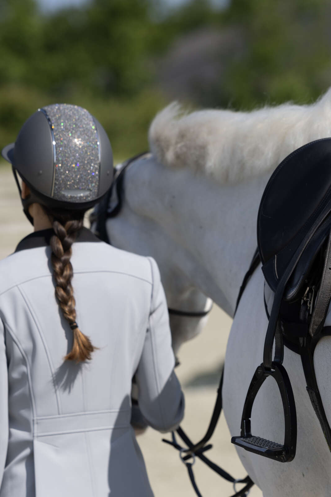 One K MIPS Avancé riding helmet - Glitter silver