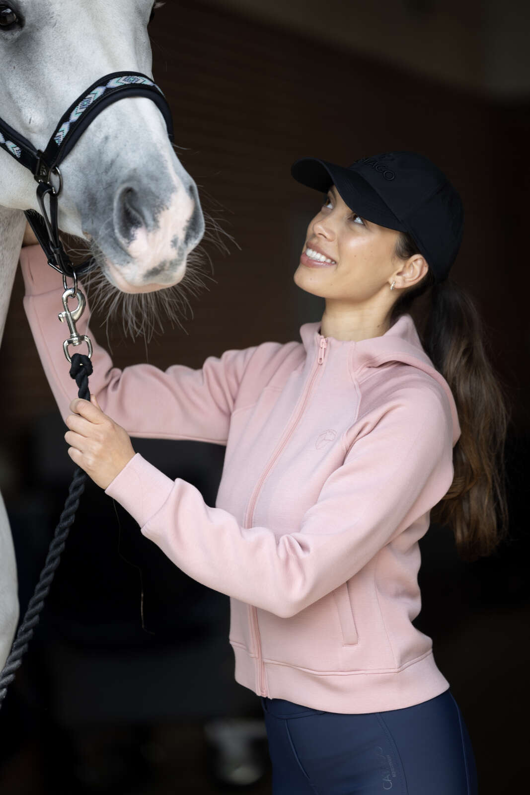 Catago Amara hoodie med dragkedja