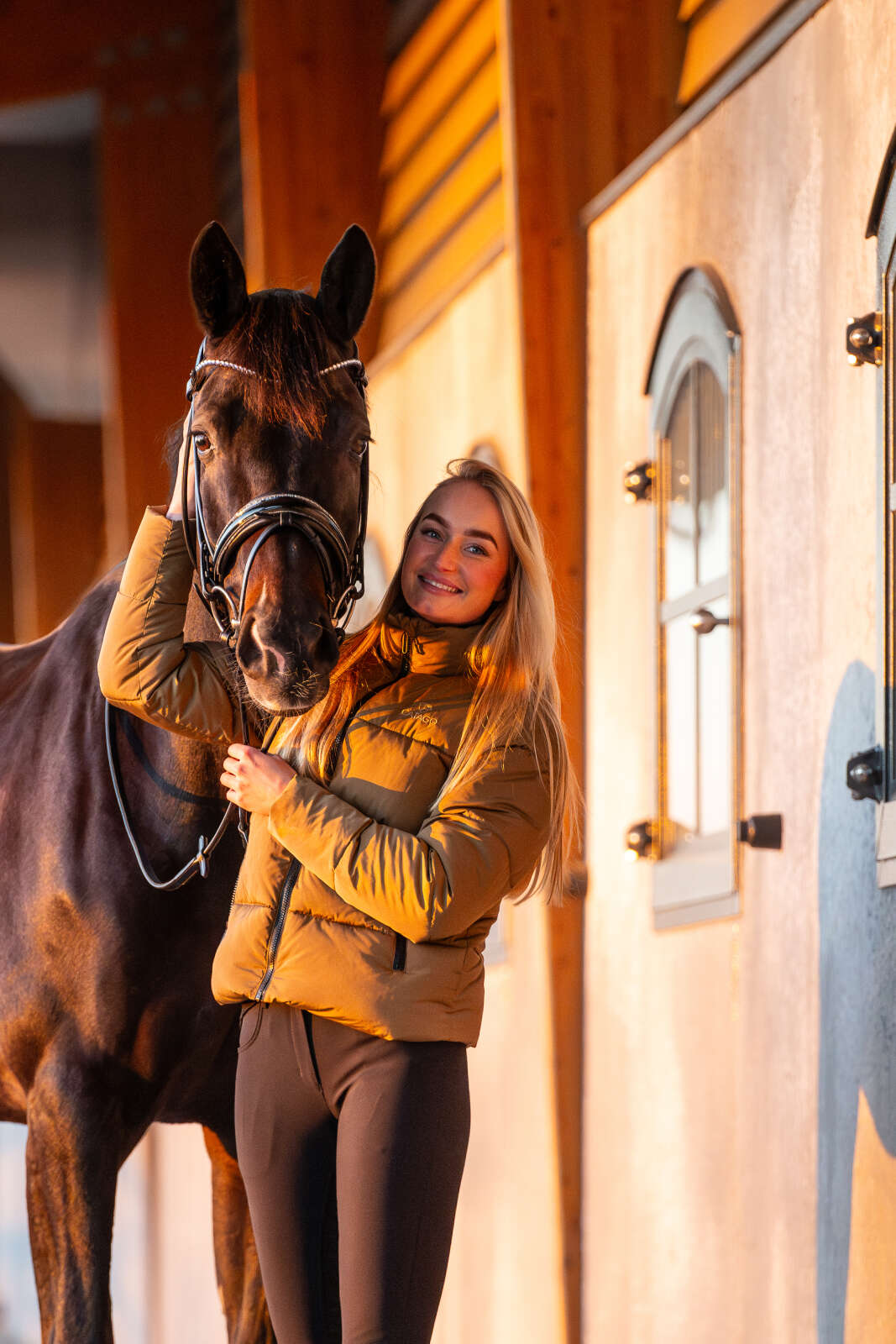CATAGO Bella puffer riding jacket