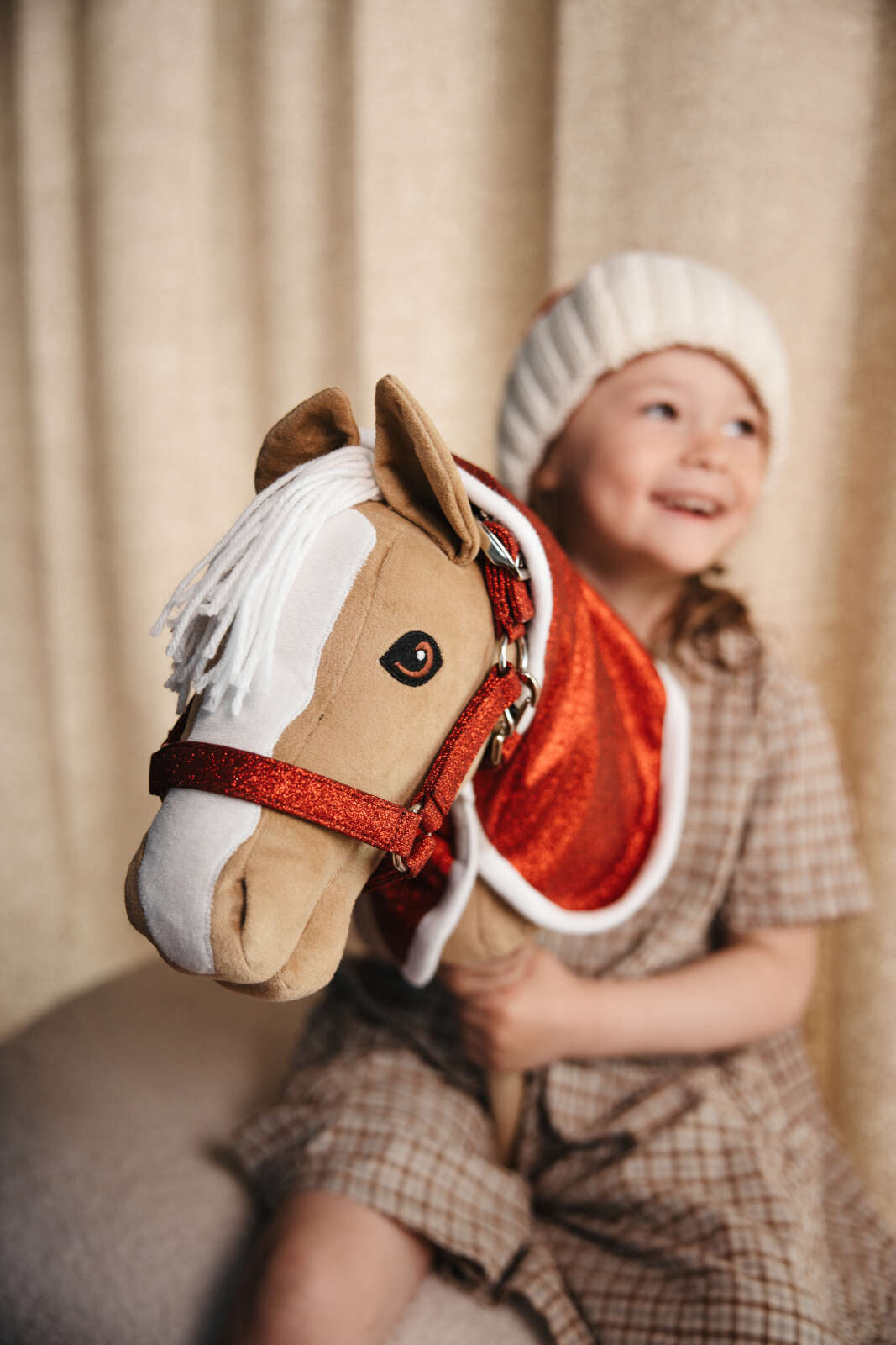 My Hobby Horse Halter, red glitter