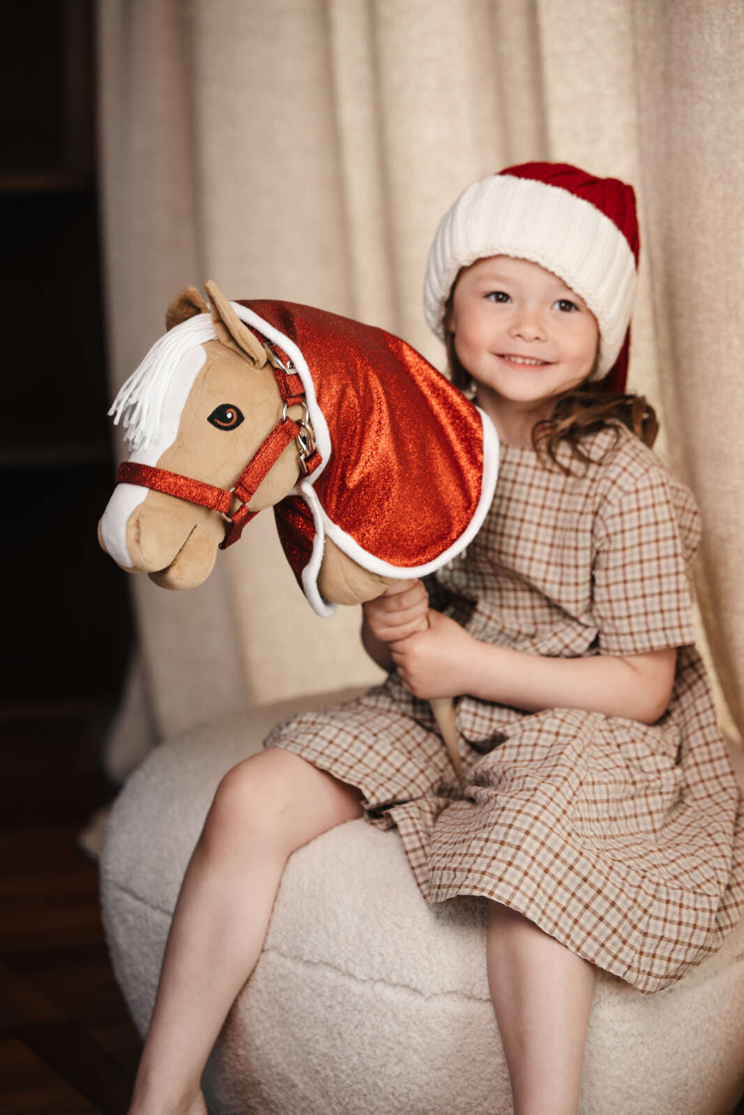 My Hobby Horse Halter, red glitter