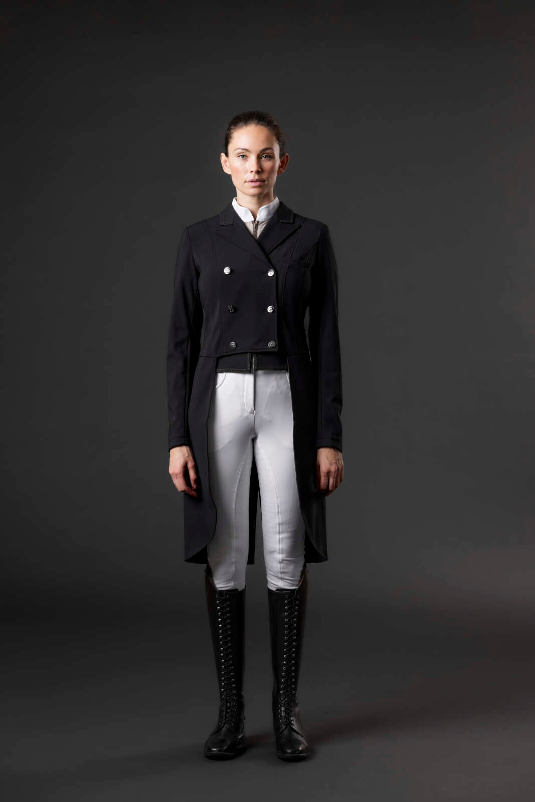 Catago Neat dressurfrakk for damer